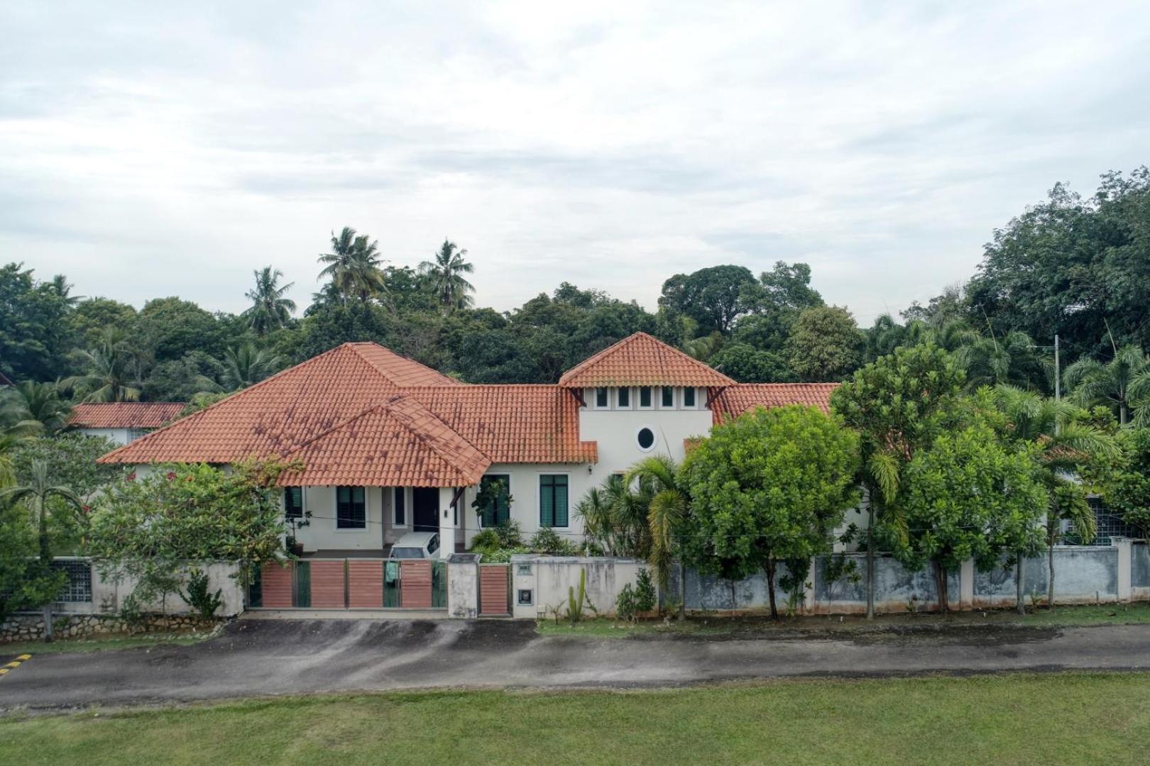 Elshape Holiday Home Malacca Exterior photo