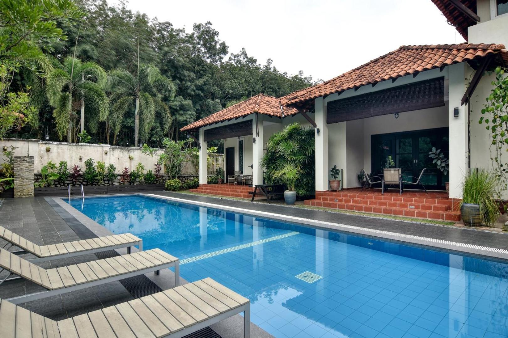 Elshape Holiday Home Malacca Exterior photo