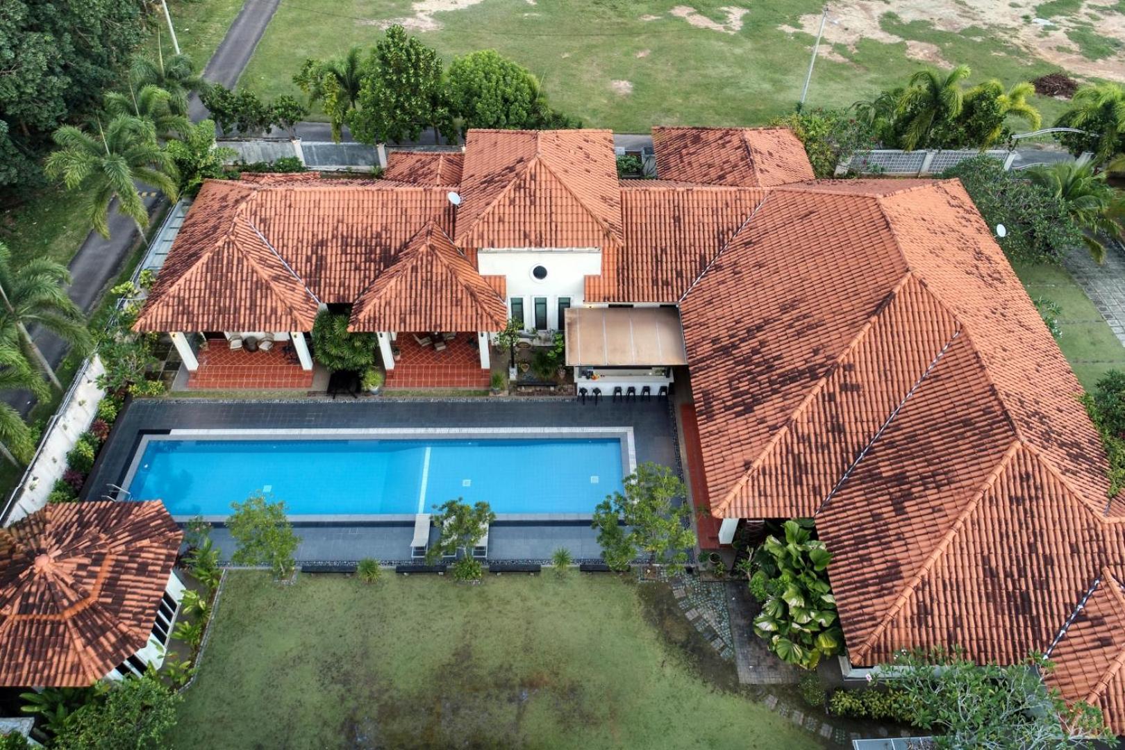 Elshape Holiday Home Malacca Exterior photo